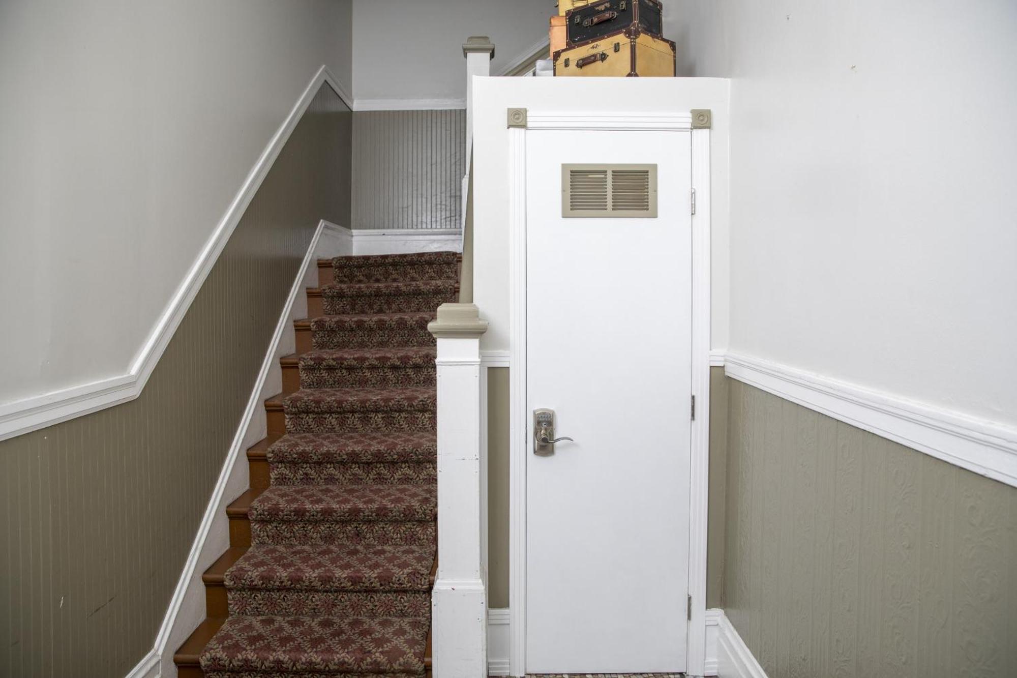 Hayes Valley Inn Сан-Франциско Экстерьер фото